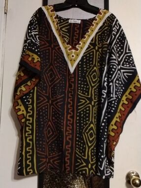 Boho V-Neck Patterned Blouse in Black, Brown & Mustard